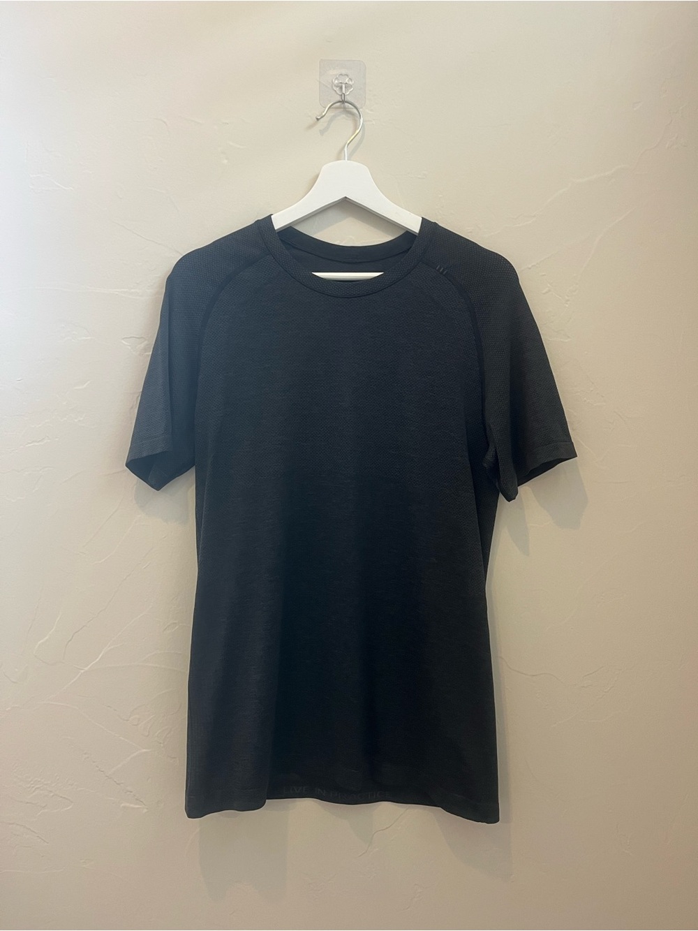 Men's Lululemon Metal Vent Tech Short-Sleeve Shirt - Black